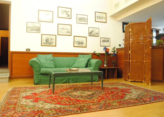 Octavia Hotel Roma